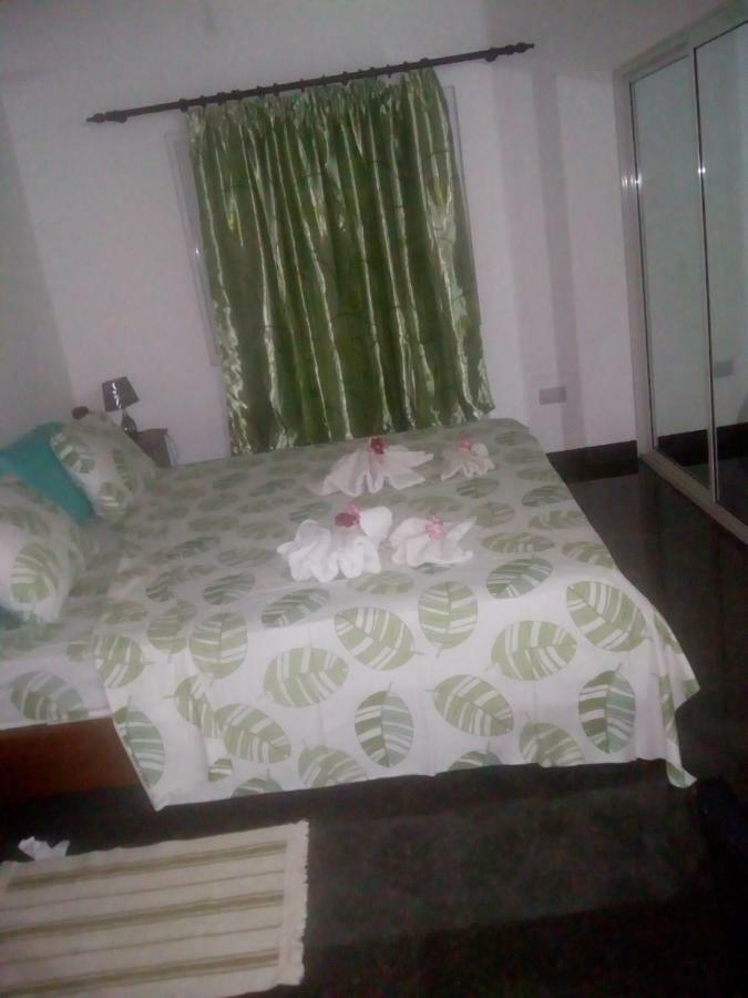 Corner Bay Apartments Beau Vallon,Mahe Victoria Luaran gambar